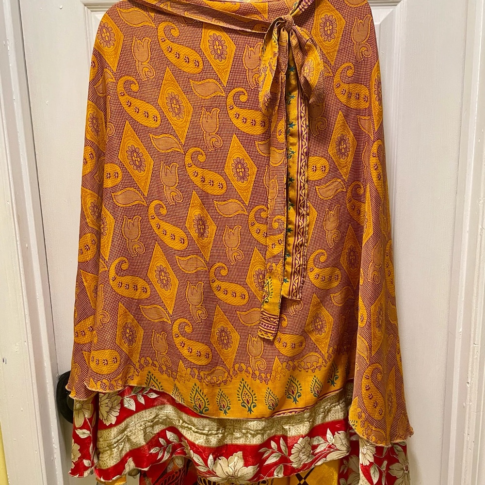 Reversible Wrap skirt - wear it multiple ways!